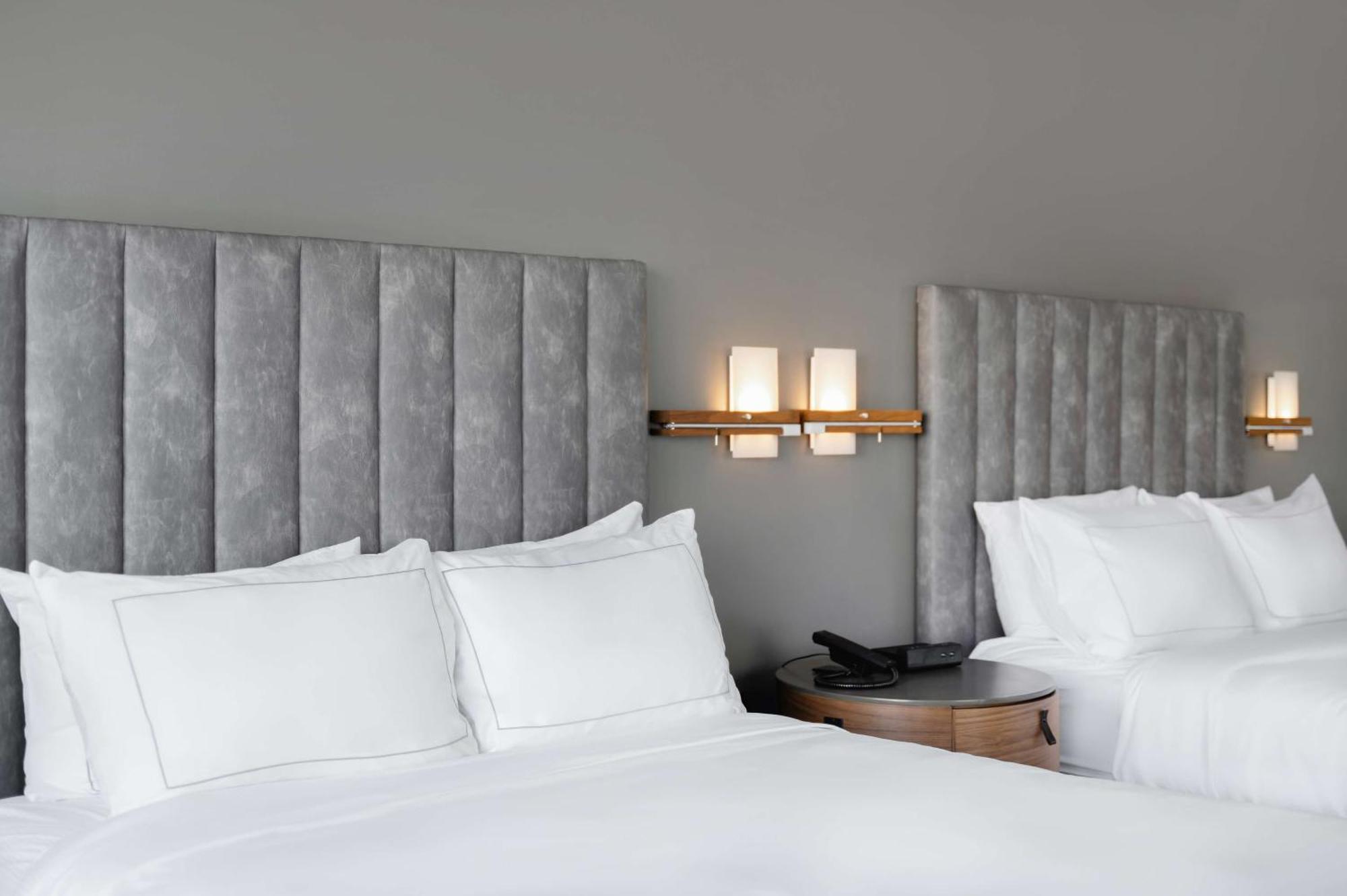 Hotel Chauncey Iowa City, Tapestry Collection By Hilton Екстериор снимка