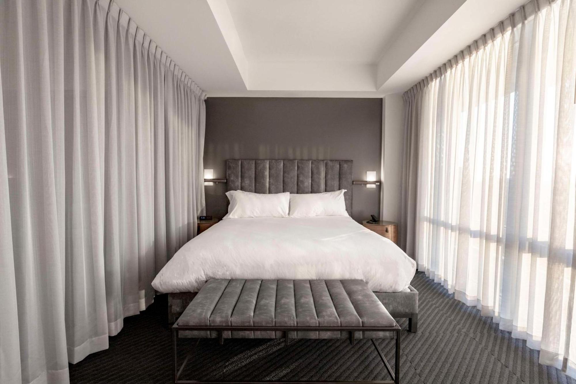 Hotel Chauncey Iowa City, Tapestry Collection By Hilton Екстериор снимка